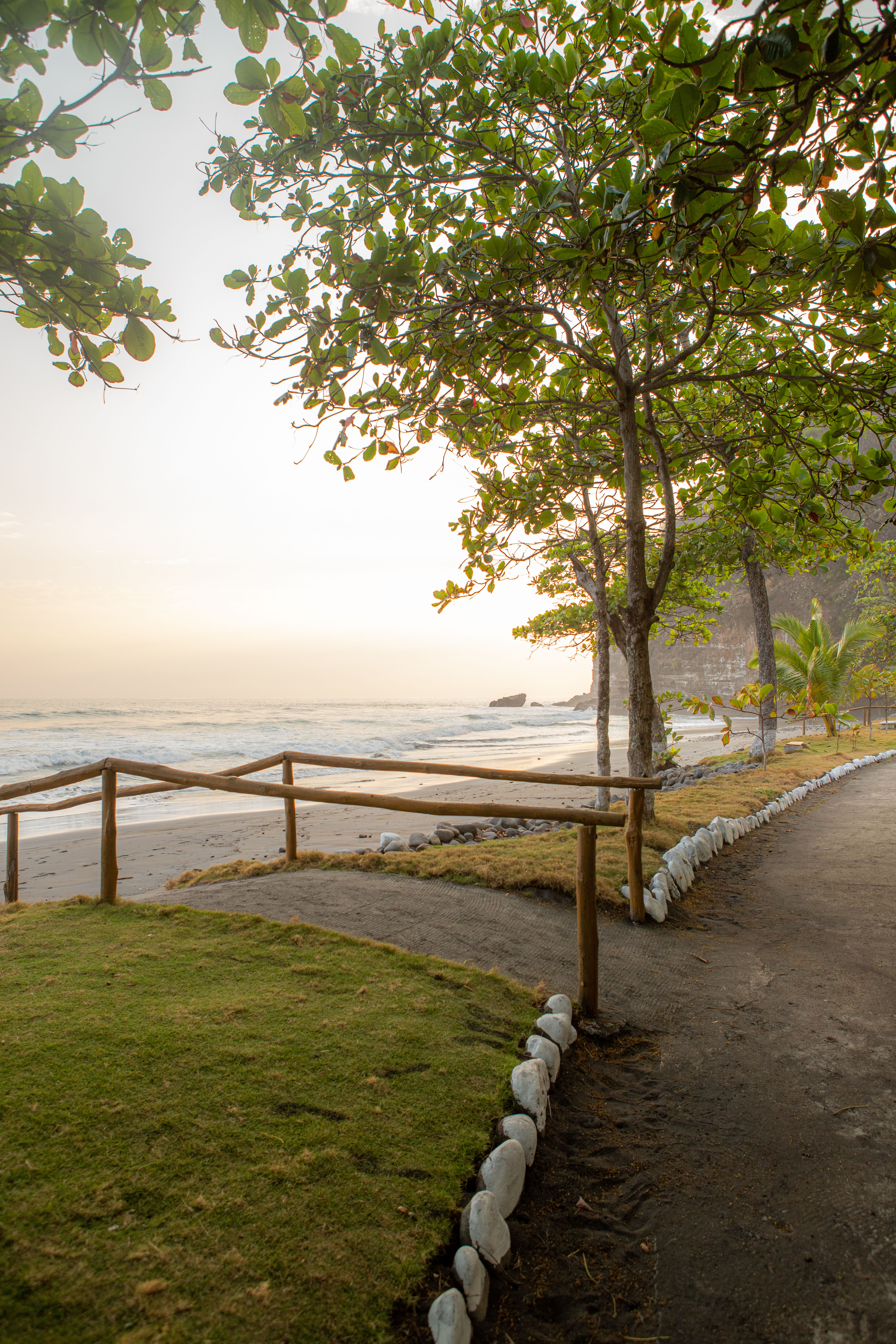 Pacific beach at Mi Sueño — El Salvador